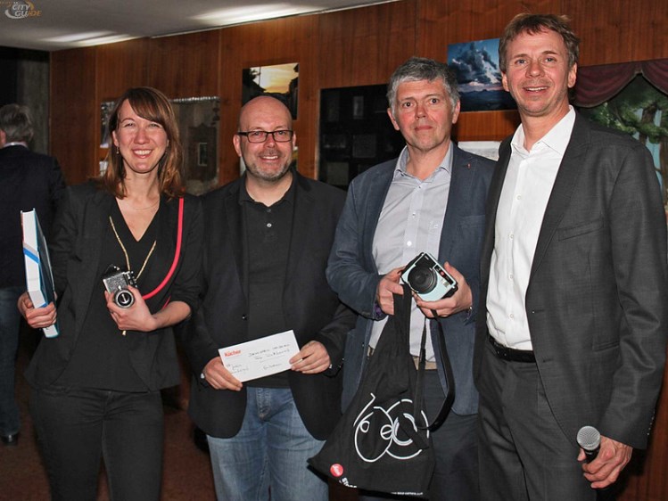 Michael Denkstein and the winners of the photo competition 2016/ 2017
