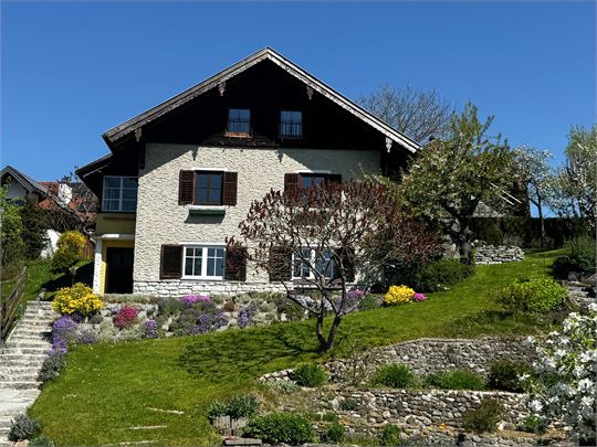 Wohntraum in Henndorf! Charmantes großzügigen Grundstück mit Altbestand in bester Lage