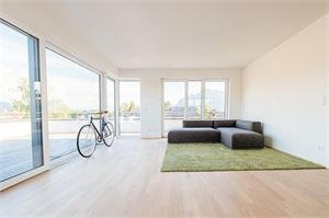 penthouse-maxglan-salzburg-terrasse-wohnzimmer